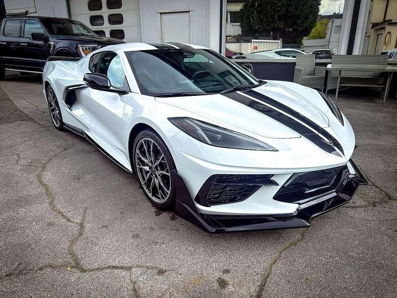 Nowe Corvette Stingray 496 KM (364 kW) 2025 Biały Coupe