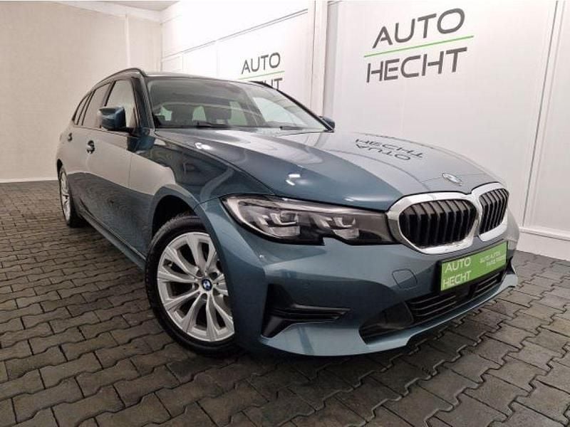 Gebraucht BMW 320 184 PS (135 kW) 2021 Blue ridge mountain metallic Kombi