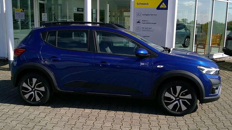 Ny Dacia Sandero Expression 91 HK (66 kW) 2025 Blå Hatchback