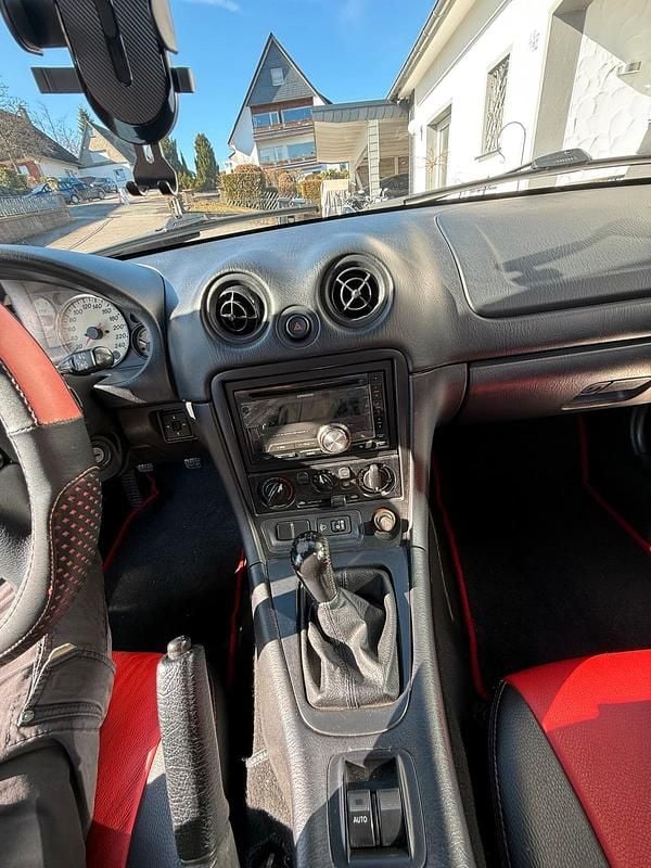 Gebraucht Mazda MX5 110 PS (80 kW) 2001 Schwarz Cabrio