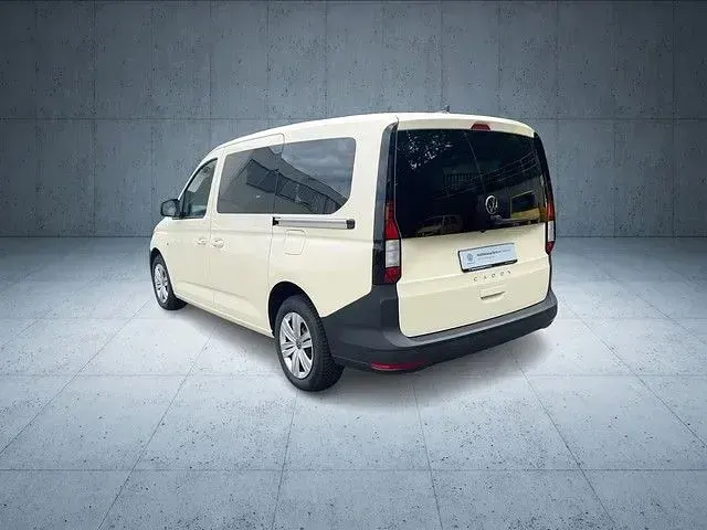 Neu VW Caddy 102 PS (75 kW) 2026 Beige Van / Kleinbus