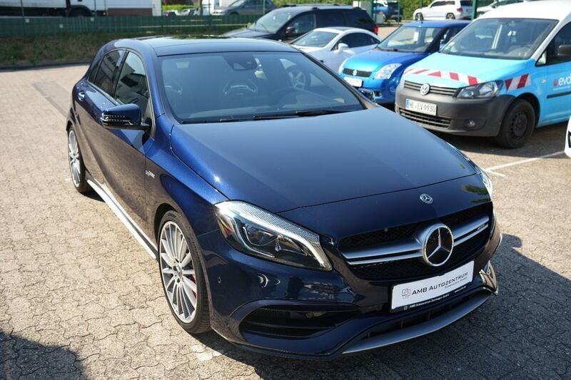 Gebraucht Mercedes A45 AMG AMG 381 PS (280 kW) 2017 Blau Limousine