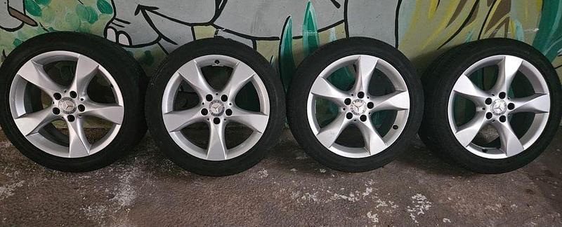 Gebraucht Mercedes B180 122 PS (89 kW) 2014 Grau Van / Kleinbus