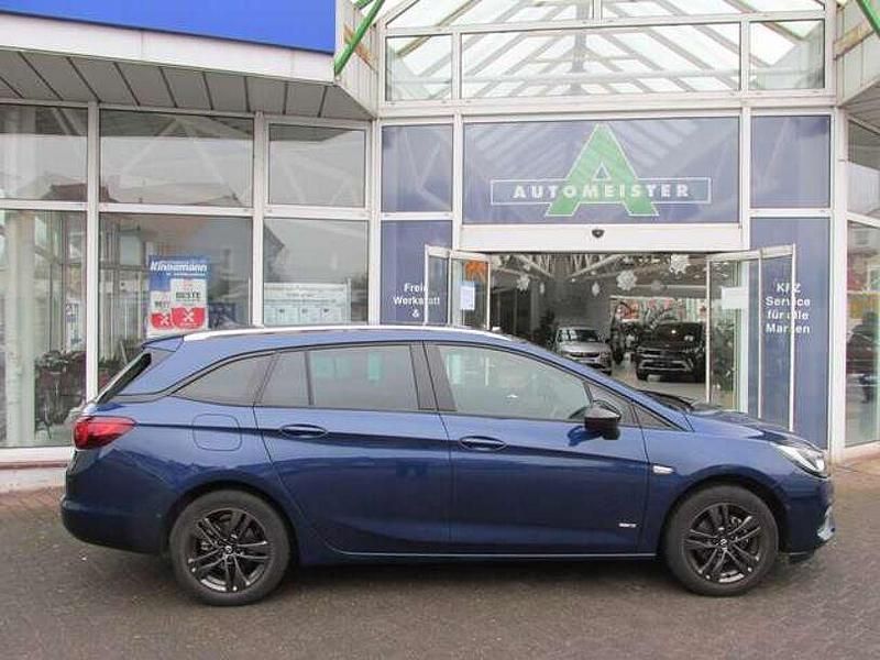 Gebraucht Opel Astra 131 PS (96 kW) 2021 Nautic blau Kombi