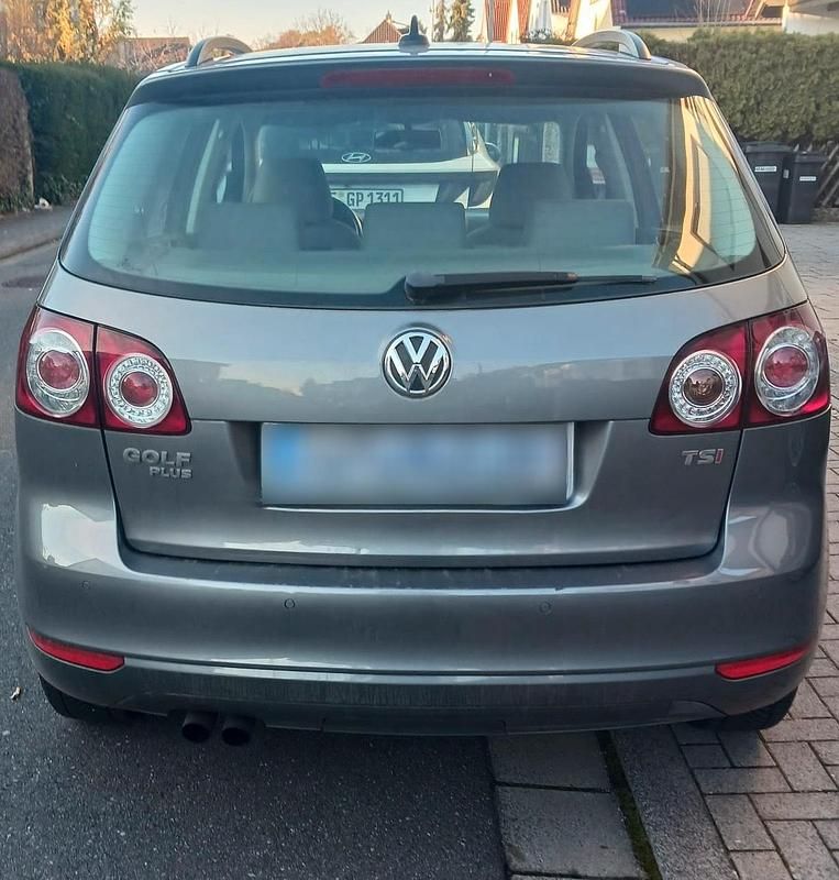 Gebraucht VW Golf VI 122 PS (89 kW) 2010 Grau Kleinwagen