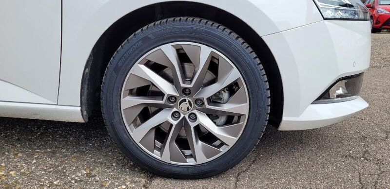 Gebraucht Skoda Fabia Drive 95 PS (69 kW) 2021 Grau Kleinwagen