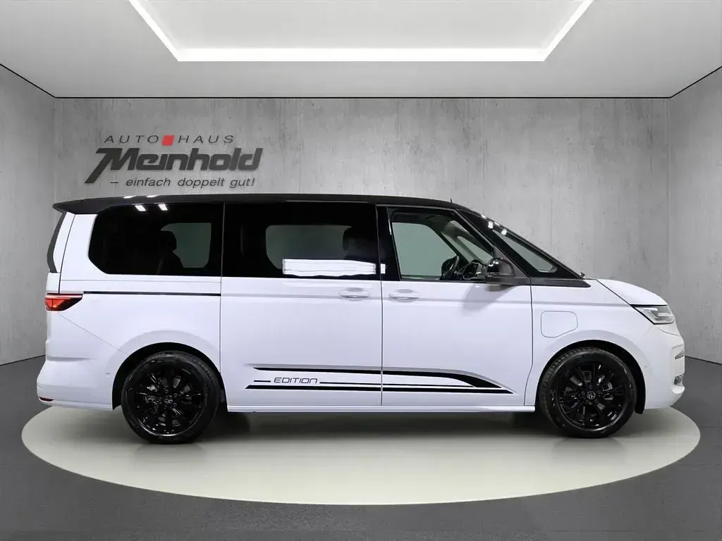 Gebraucht VW Multivan Edition 177 PS (130 kW) 2025 Weiß Van / Kleinbus