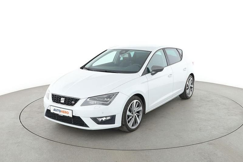 Weiß Gebraucht 2014 Seat Leon FR Limousine | 15.690 € (Teuer) - Bild 1/3