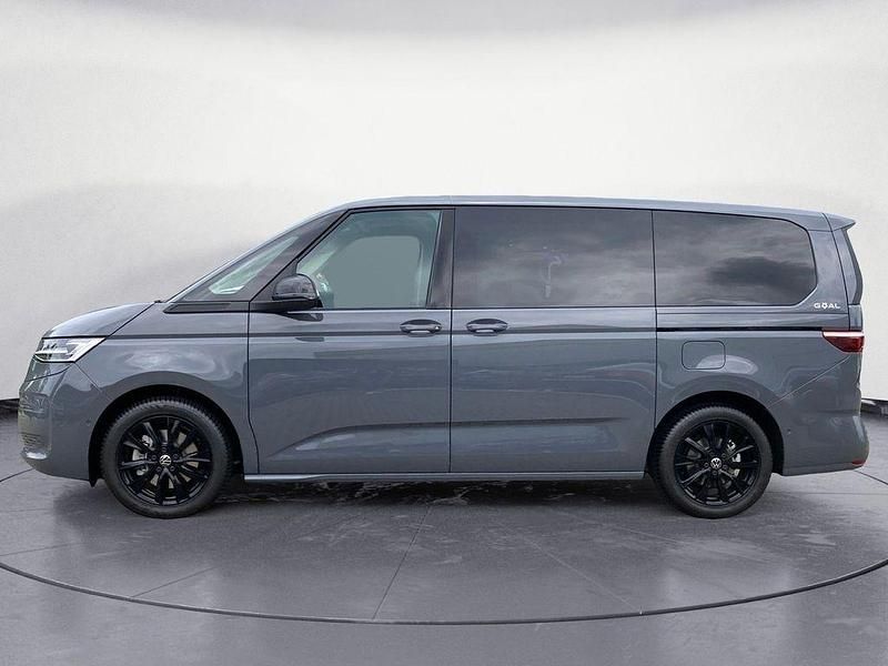 Second-hand VW Multivan Life 150 CP (110 kW) 2025 Gri Monovolum