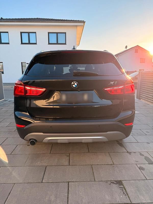 Usata BMW X1 150 CV (110 kW) 2017 Nero SUV