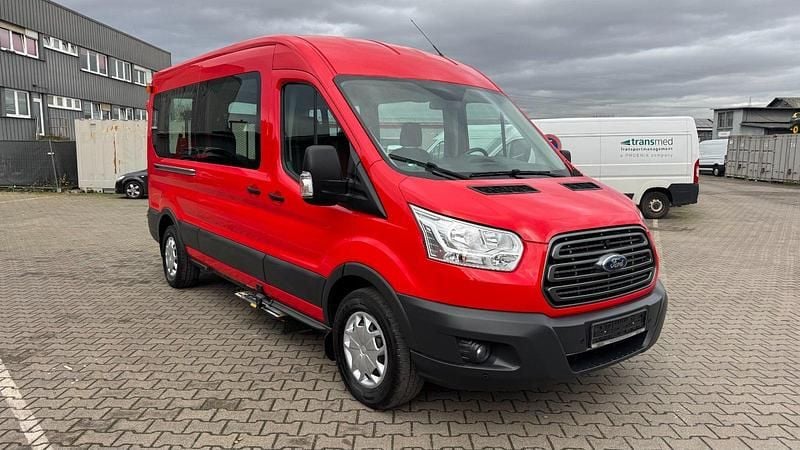 Gebraucht Ford Transit 105 PS (77 kW) 2018 Rot Van / Kleinbus