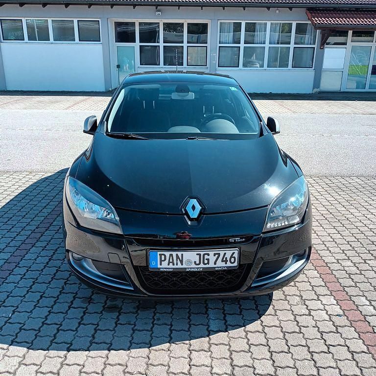 Schwarz Gebraucht 2011 Renault Mégane GT Line GT-Line Limousine | 5.999 € (Etwas zu teuer) - Bild 1/4