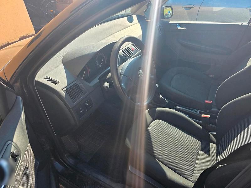 Gebraucht Skoda Fabia 75 PS (55 kW) 2005 Schwarz Kleinwagen