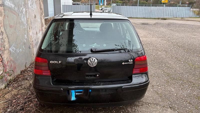 Gebraucht VW Golf IV Comfortline 125 PS (91 kW) 2000 Schwarz Kleinwagen