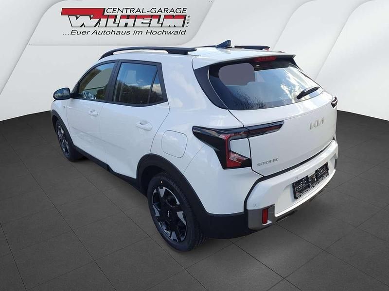 Neu Kia Stonic 101 PS (74 kW) 2026 (ud) clear white s SUV