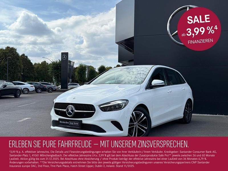 Weiß Gebraucht 2024 Mercedes B200 Progressive Van / Kleinbus | 26.980 € (Superpreis) - Bild 1/4