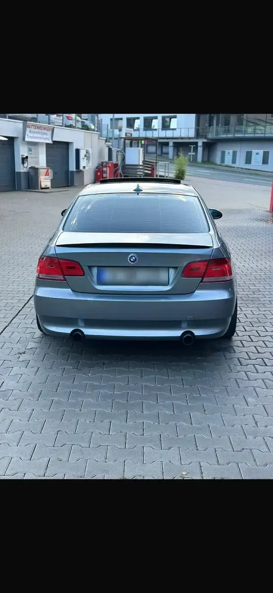 Gebraucht BMW 335 380 PS (279 kW) 2007 Grau Coupé