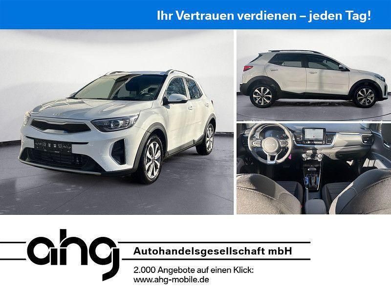 Schneeweiß Neu 2025 Kia Stonic Vision SUV | 21.890 € (Guter Preis) - Bild 1/4