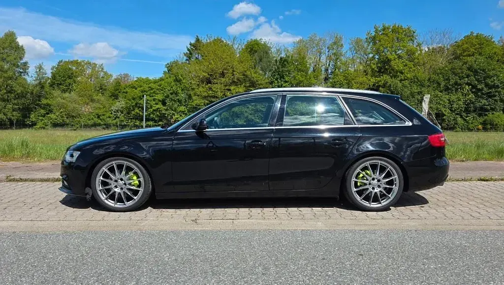 Gebraucht Audi A4 Ambition 150 PS (110 kW) 2014 Schwarz Kombi