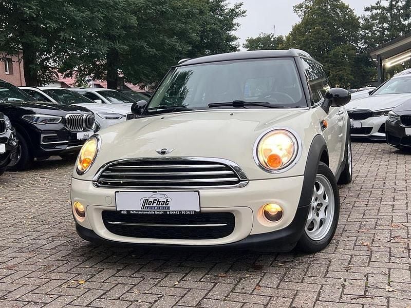 Beige Gebraucht 2012 Mini Cooper D Clubman Kombi | 6.800 € (Fairer Preis) - Bild 1/4