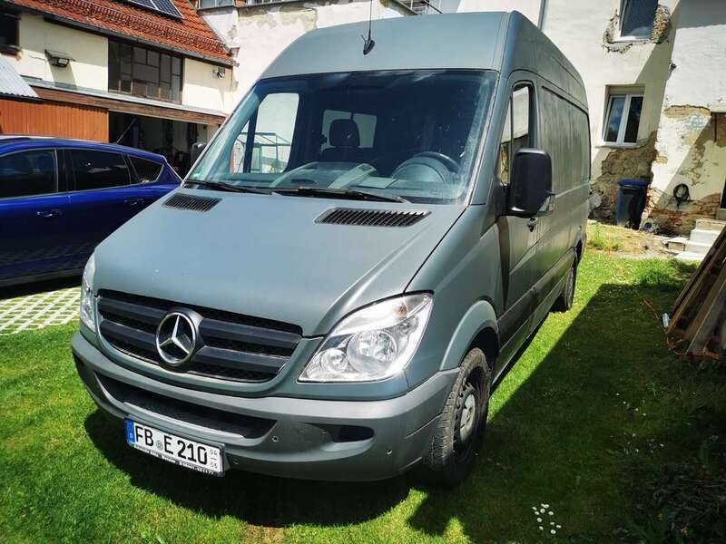 Grau Gebraucht 2006 Mercedes Sprinter Van | 4.300 € (Teuer) - Bild 1/4