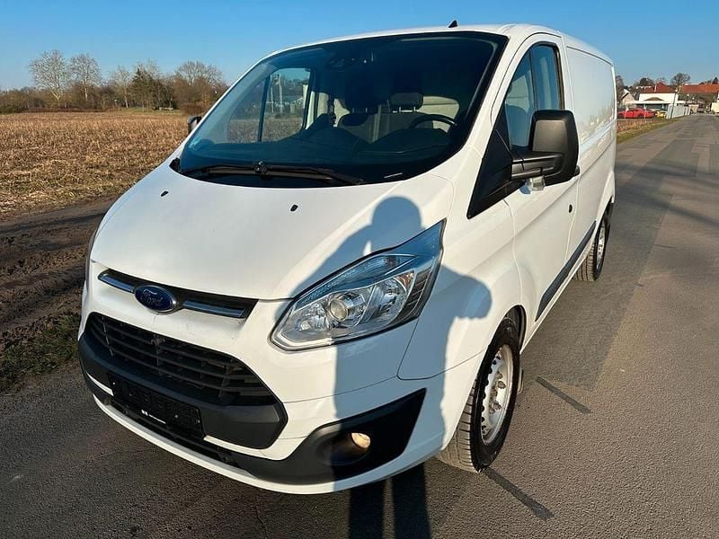 Gebraucht Ford Transit Trend 125 PS (91 kW) 2016 Weiß Van / Kleinbus