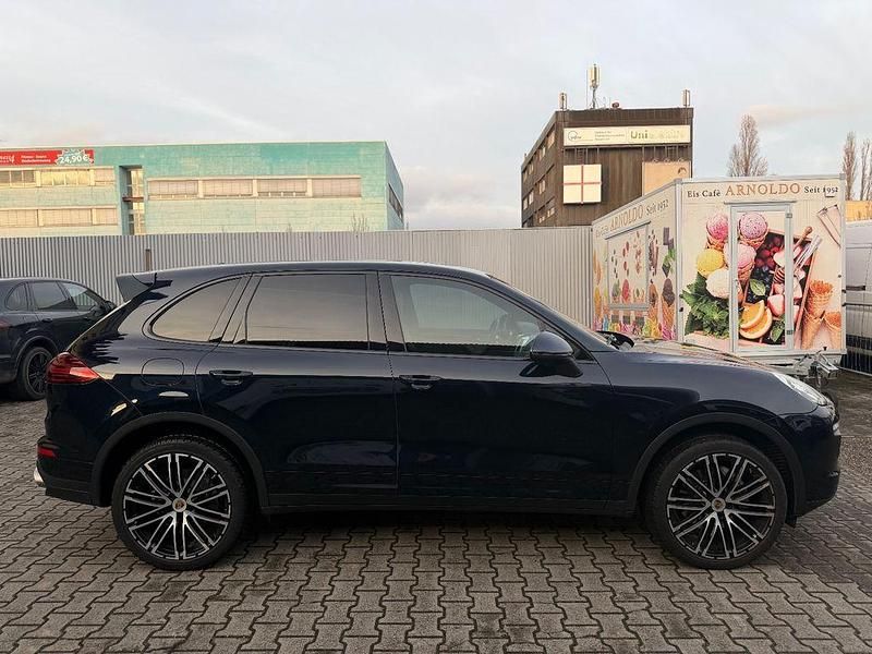 Gebraucht Porsche Cayenne 262 PS (192 kW) 2017 Blau SUV