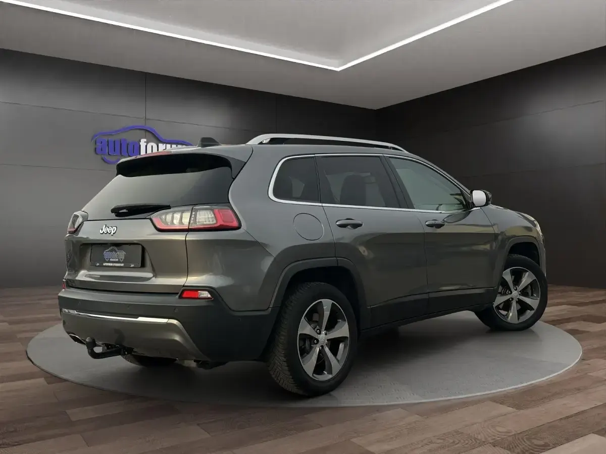 Gebraucht Jeep Cherokee Limited 200 PS (147 kW) 2019 Grau SUV