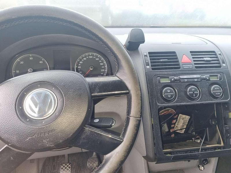 Gebraucht VW Touran Highline 140 PS (102 kW) 2004 Van / Kleinbus