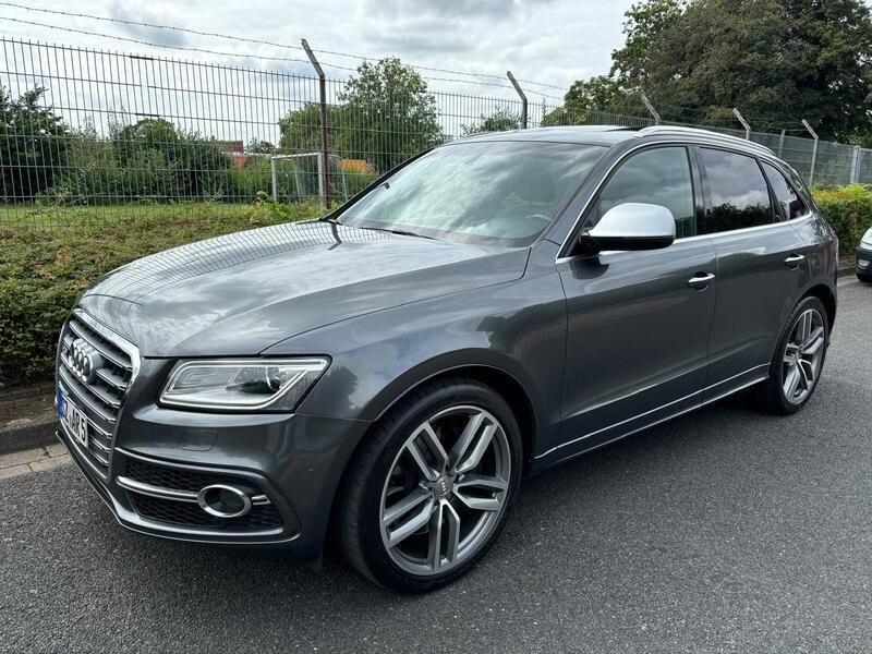 Grau Gebraucht 2015 Audi SQ5 SUV | 21.999 € (Fairer Preis) - Bild 1/4
