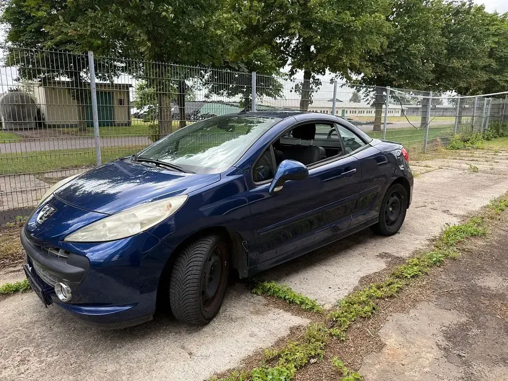 Gebraucht Peugeot 207 CC Sport 109 PS (80 kW) 2008 Blau Cabrio