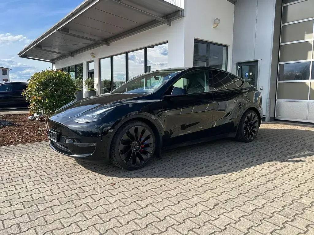 Gebraucht Tesla Model Y Performance 392 kW (534 PS) 2022 Schwarz SUV