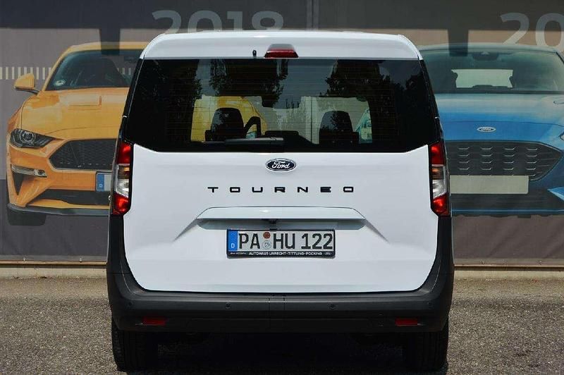 Gebraucht Ford Tourneo Courier Trend 125 PS (91 kW) 2025 Weiß Van / Kleinbus