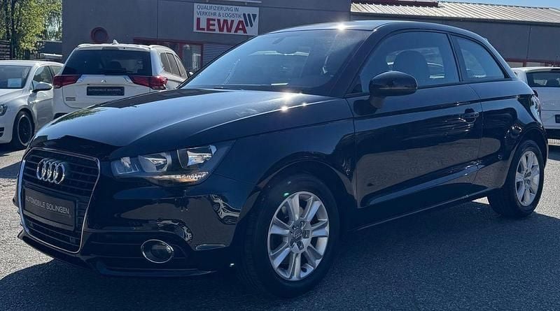 Second-hand Audi A1 Attraction 122 CP (89 kW) 2014 Negru Hatchback