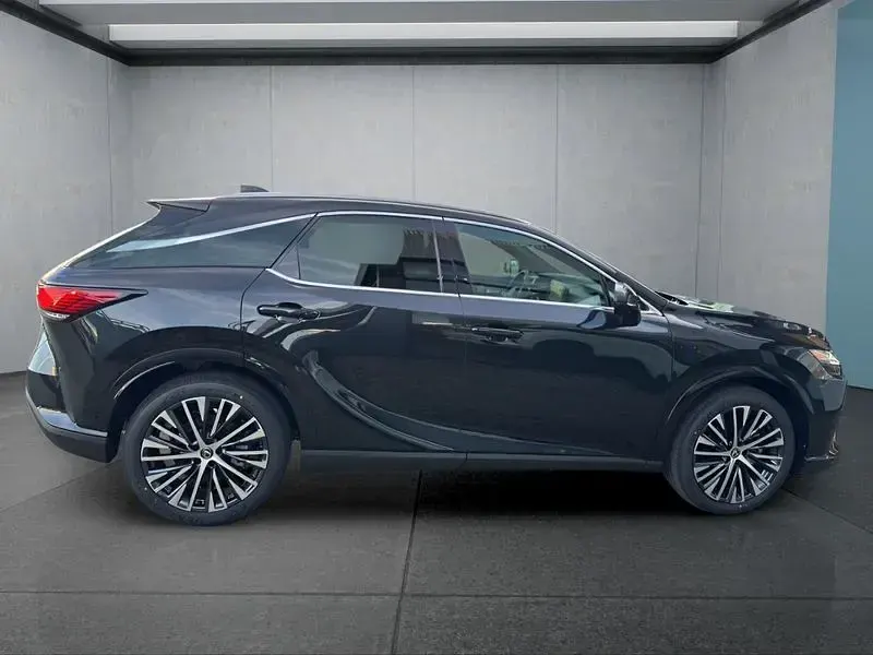 Gebraucht Lexus RX350 250 PS (183 kW) 2026 Schwarz SUV