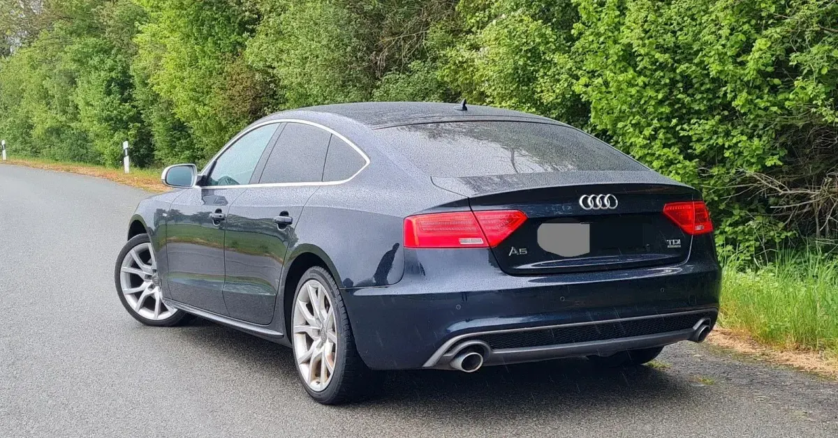Gebraucht Audi A5 245 PS (180 kW) 2014 Blau Coupé