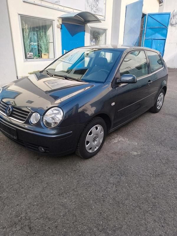 Gebraucht VW Polo 75 PS (55 kW) 2003 Grau Kleinwagen