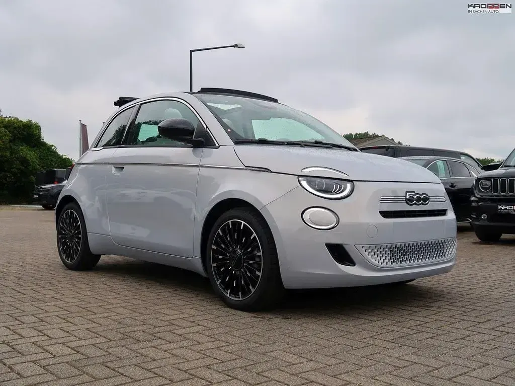 Neu Fiat 500C La Prima 65 PS (47 kW) 2026 Blau Cabrio
