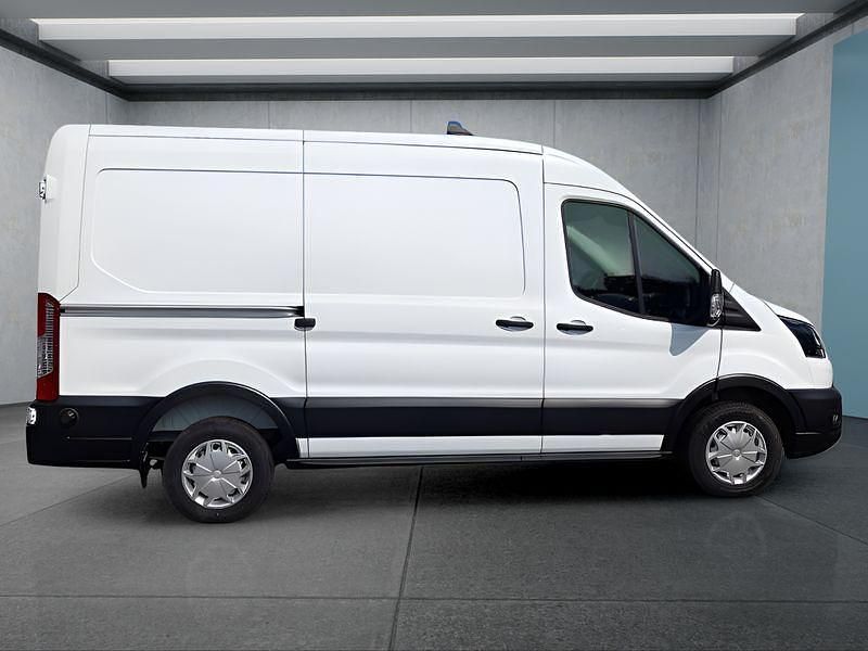 Neu Ford Transit 105 PS (77 kW) 2025 Weiß Limousine