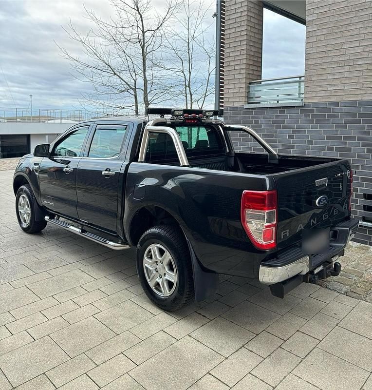 Gebraucht Ford Ranger Limited 150 PS (110 kW) 2014 Schwarz Abholung