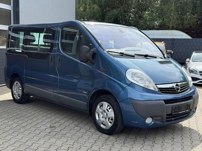 Gebraucht Opel Vivaro 114 PS (83 kW) 2007 Blau Van / Kleinbus