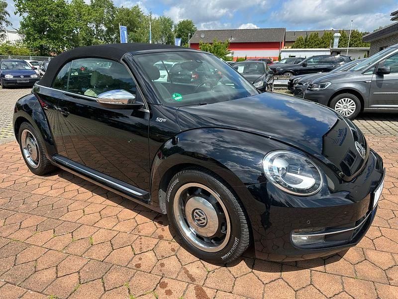 Gebraucht VW Beetle Cabriolet Design 160 PS (117 kW) 2013 Schwarz Cabrio