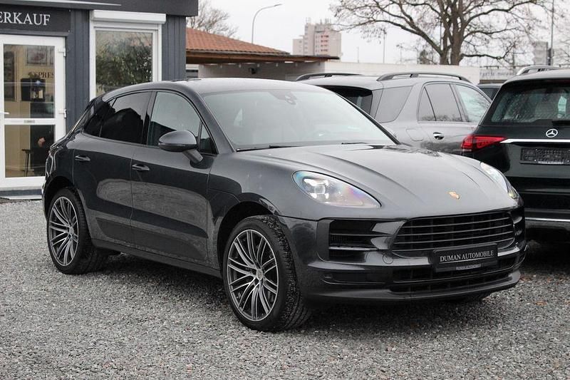 Gebraucht Porsche Macan S 354 PS (260 kW) 2019 Vulkangrau metallic SUV