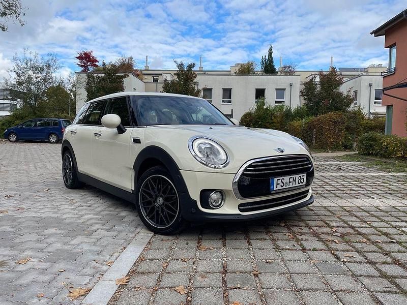 Weiß Gebraucht 2016 Mini Cooper Clubman Chili Kombi | 13.950 € (Fairer Preis) - Bild 1/4