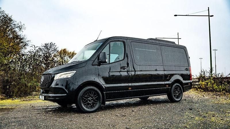 Gebraucht Mercedes Sprinter Business 170 PS (125 kW) 2025 Schwarz Van