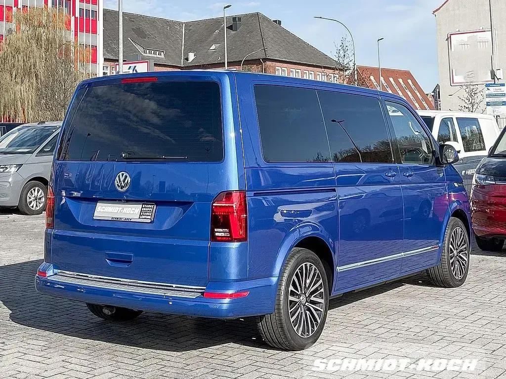 Używany VW T6.1 Generation Six 204 KM (150 kW) 2021 Niebieski Van