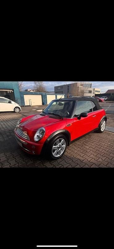 Rot Gebraucht 2005 Mini One Cabriolet Cabrio | 3.999 € (Etwas zu teuer) - Bild 1/4