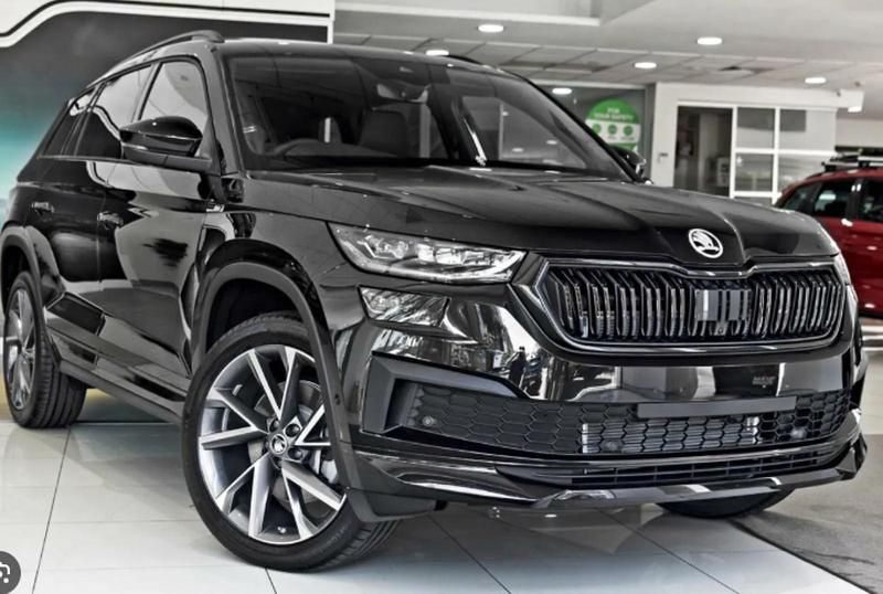 Schwarz Gebraucht 2024 Skoda Kodiaq SportLine SUV | 36.900 € (Fairer Preis) - Bild 1/4