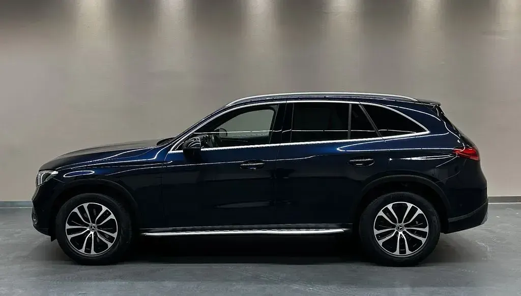 Gebraucht Mercedes GLC220 197 PS (144 kW) 2022 Blau SUV