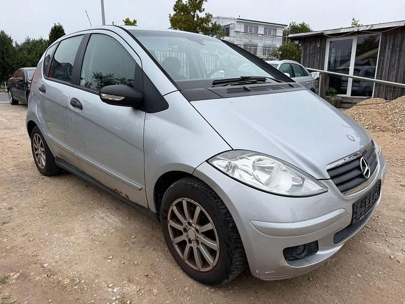 Gebraucht Mercedes A150 Classic 95 PS (69 kW) 2006 Silber Limousine